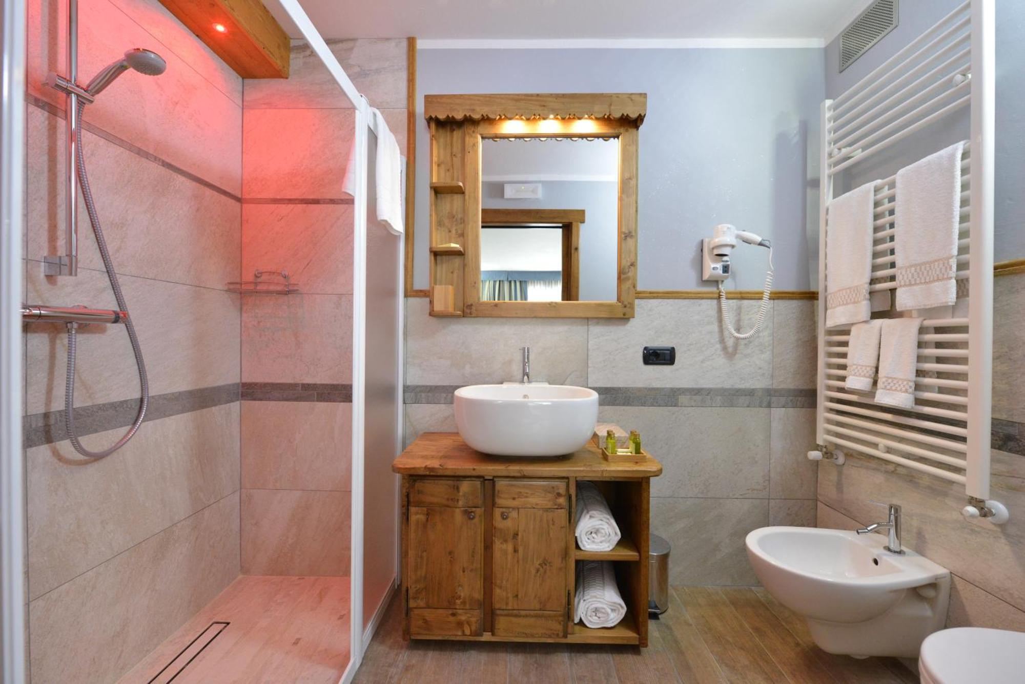 Mollino Rooms Breuil-Cervinia Eksteriør billede